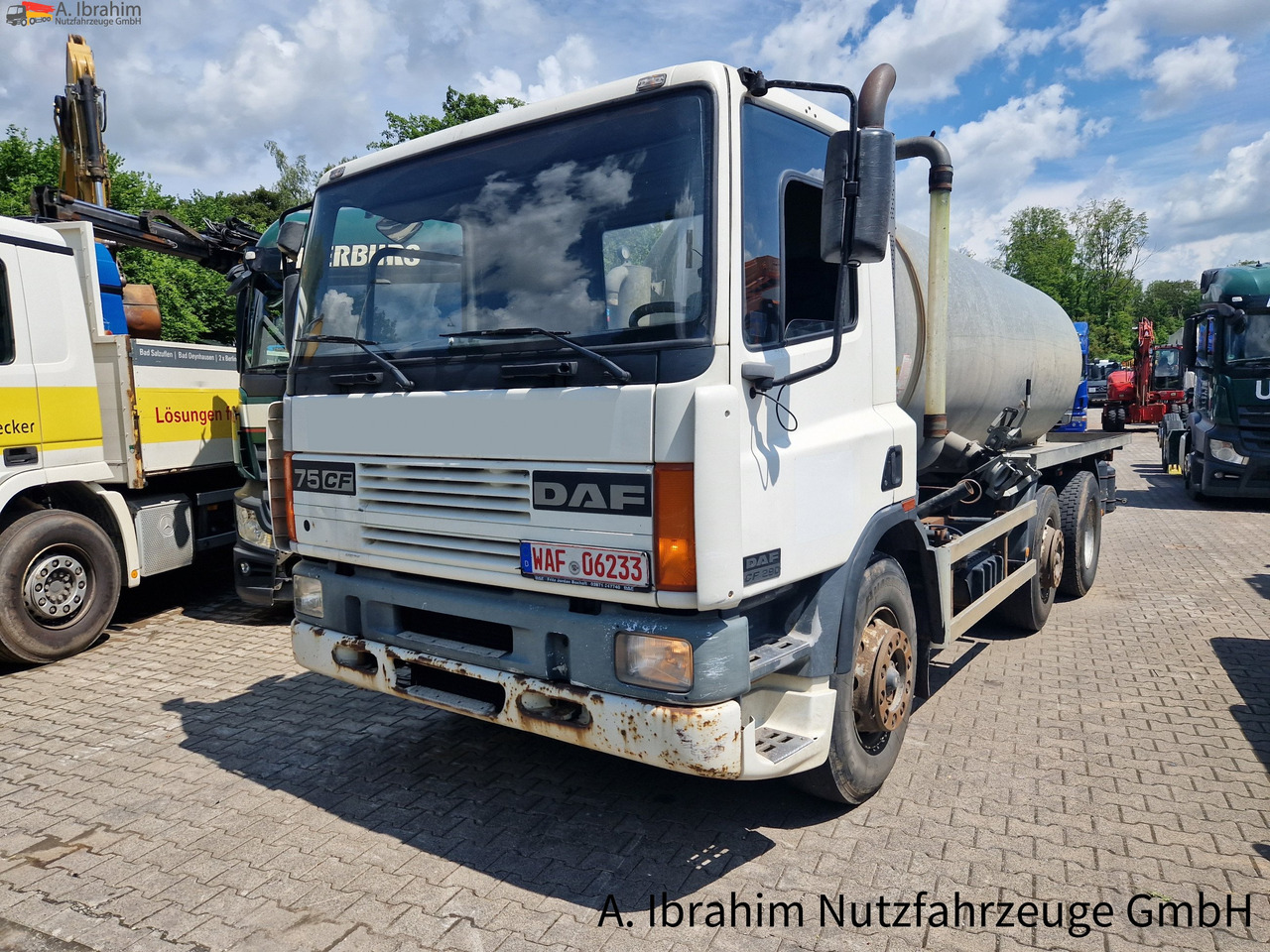 Camión cisterna Daf CF 290 Wassertank 13500 L, Tank verzinkt Vorlauf- Lift- Lenkachse: foto 8