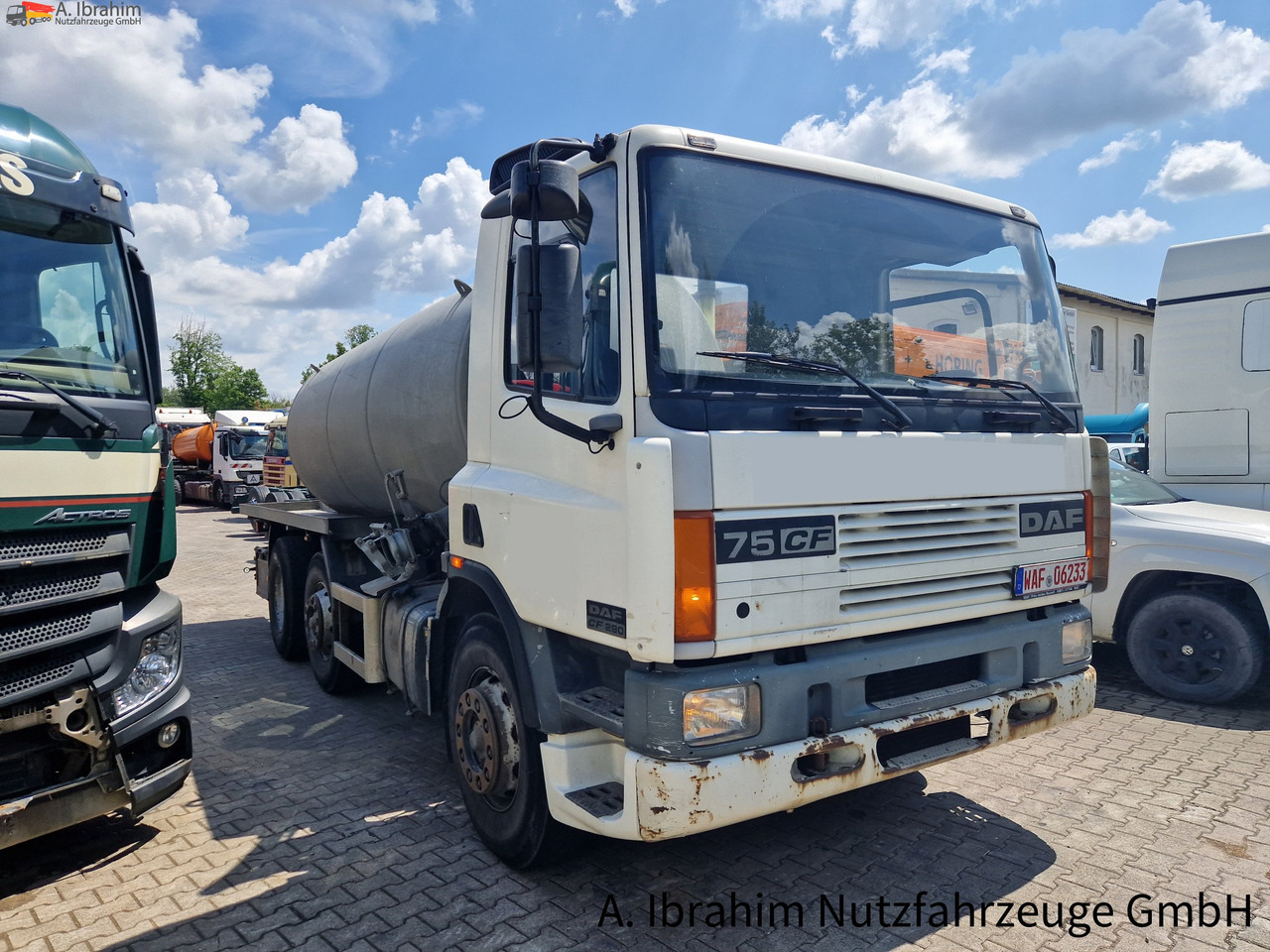 Camión cisterna Daf CF 290 Wassertank 13500 L, Tank verzinkt Vorlauf- Lift- Lenkachse: foto 10