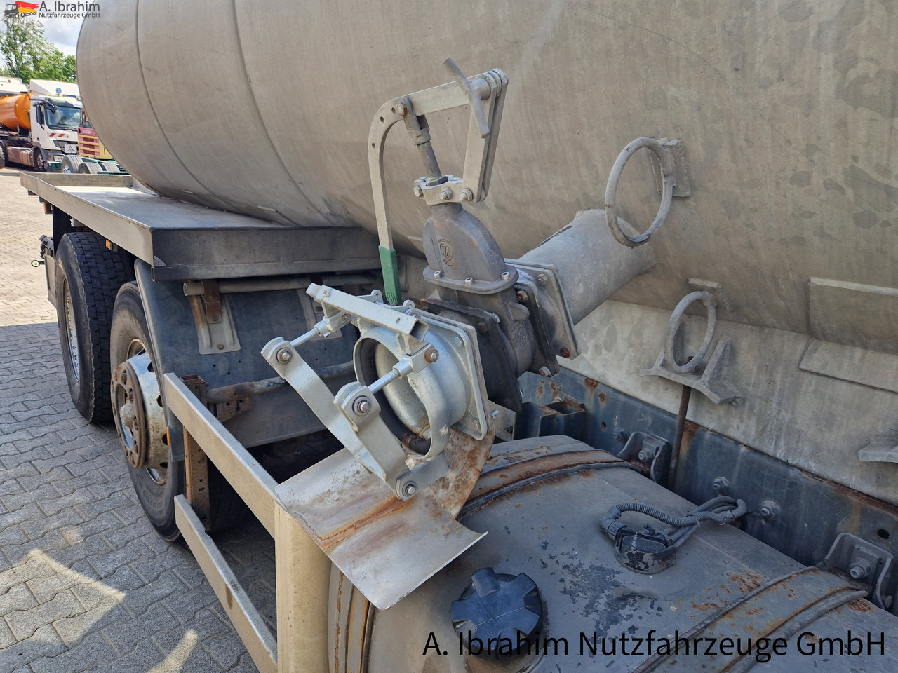 Camión cisterna Daf CF 290 Wassertank 13500 L, Tank verzinkt Vorlauf- Lift- Lenkachse: foto 6