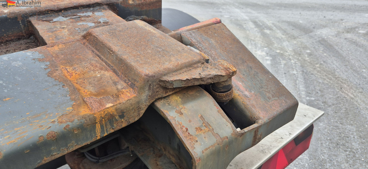 Hueffermann HSA 1870 mit Schlitten Zustand normal - Remolque multilift/ Portacontenedores de cadenas: foto 3 Hueffermann HSA 1870 mit Schlitten Zustand normal - Remolque multilift/ Portacontenedores de cadenas: foto 3