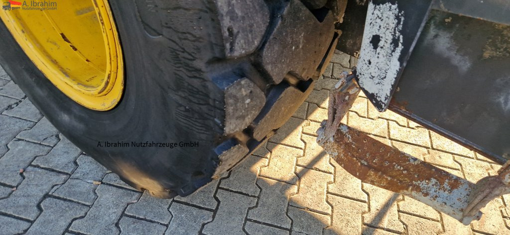 Komatsu WA 200 technisch ok. technische Wartung beim Komatsu Service - Cargadora de ruedas: foto 2 Komatsu WA 200 technisch ok. technische Wartung beim Komatsu Service - Cargadora de ruedas: foto 2
