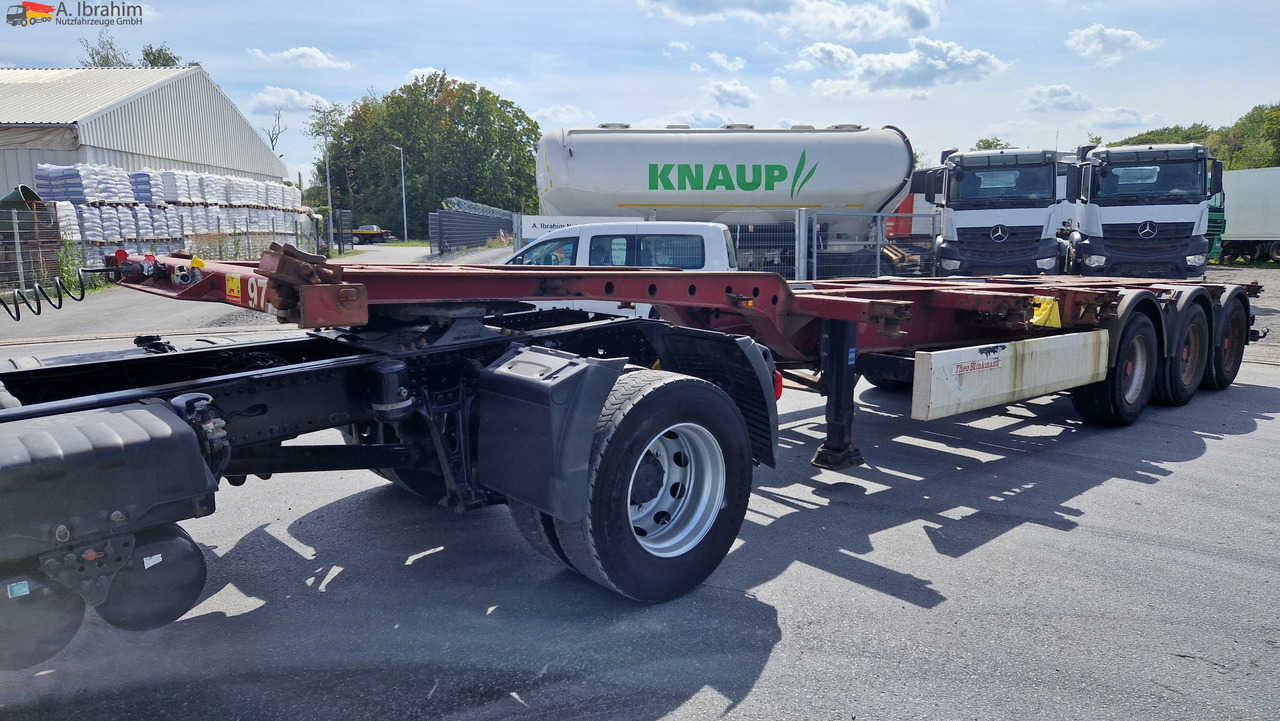 Semirremolque portacontenedore/ Intercambiable Krone SD Containerchassis 2x 20, 30, 40 ft deutscher Auflieger, ausziehbar: foto 9 Semirremolque portacontenedore/ Intercambiable Krone SD Containerchassis 2x 20, 30, 40 ft deutscher Auflieger, ausziehbar: foto 9