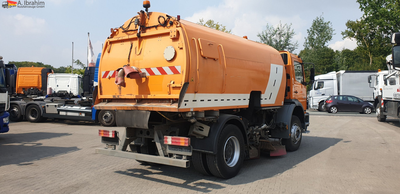 Leasing de Mercedes-Benz 1823  DB 1823,Optifant 70, einsatzbereit, 1453 h Betriebsstunden Mercedes-Benz 1823  DB 1823,Optifant 70, einsatzbereit, 1453 h Betriebsstunden: foto 7 Leasing de Mercedes-Benz 1823  DB 1823,Optifant 70, einsatzbereit, 1453 h Betriebsstunden Mercedes-Benz 1823  DB 1823,Optifant 70, einsatzbereit, 1453 h Betriebsstunden: foto 7