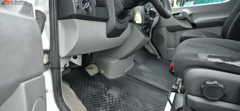 Mercedes-Benz Sprinter DB 319 CDI Automatik, Tempomat, ATM bei 290 tkm - Grua de remolque autos: foto 3 Mercedes-Benz Sprinter DB 319 CDI Automatik, Tempomat, ATM bei 290 tkm - Grua de remolque autos: foto 3