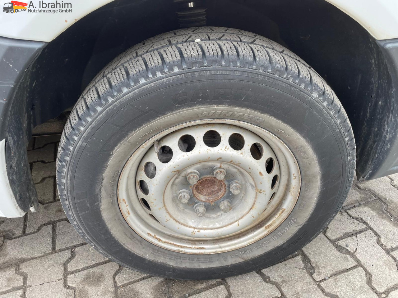 Mercedes-Benz Sprinter DB 319 CDI Geschlossen Kasten | 15 m³ | V6 | 4.5 m Radstand - Furgón: foto 4 Mercedes-Benz Sprinter DB 319 CDI Geschlossen Kasten | 15 m³ | V6 | 4.5 m Radstand - Furgón: foto 4