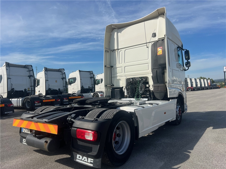 DAF XF 105/480 - Cabeza tractora: foto 4 DAF XF 105/480 - Cabeza tractora: foto 4