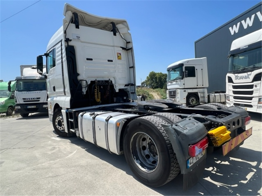 MAN TGX 18.460 - Cabeza tractora: foto 4 MAN TGX 18.460 - Cabeza tractora: foto 4