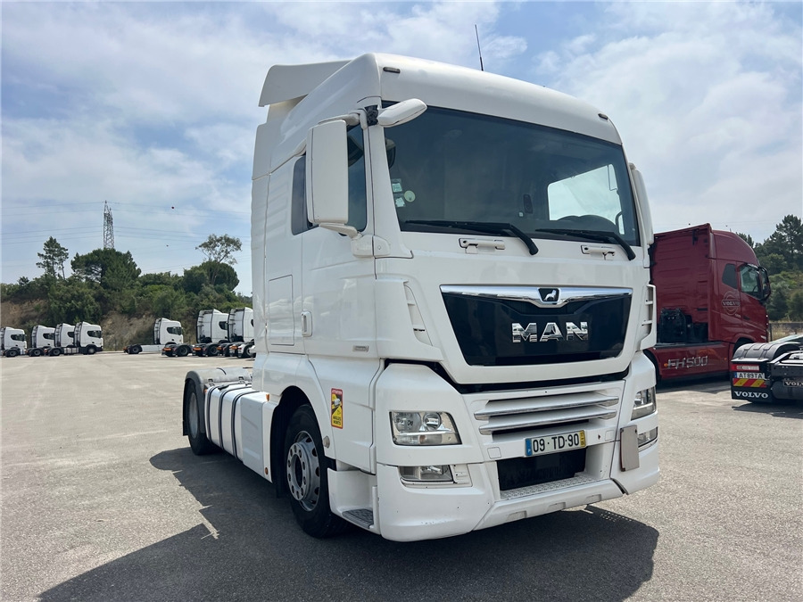 MAN TGX 18.460 - Cabeza tractora: foto 3 MAN TGX 18.460 - Cabeza tractora: foto 3