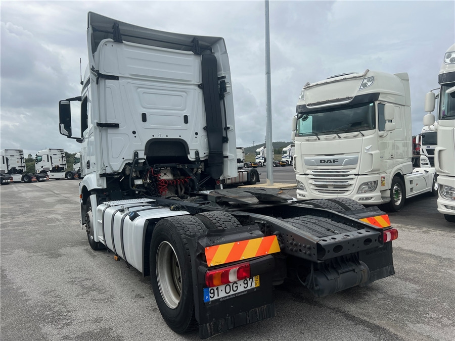 MERCEDES-BENZ ACTROS 1845 LS - Cabeza tractora: foto 4 MERCEDES-BENZ ACTROS 1845 LS - Cabeza tractora: foto 4