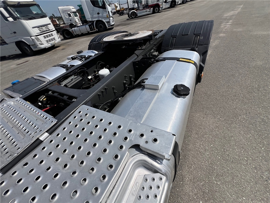 Cabeza tractora Volvo FH 460 /RETARDER: foto 8