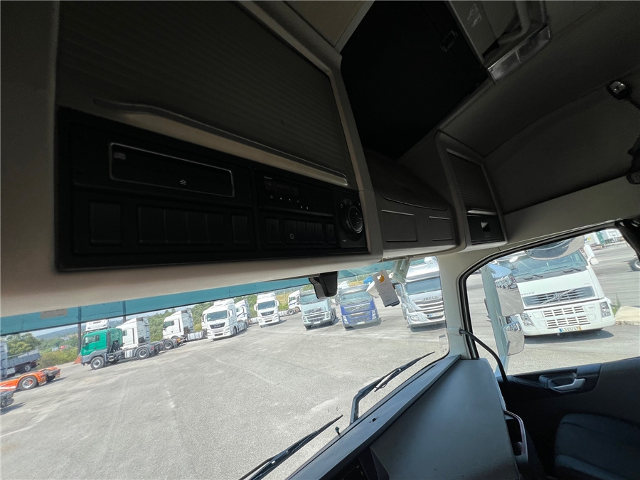 Cabeza tractora Volvo FH 460 /RETARDER: foto 16