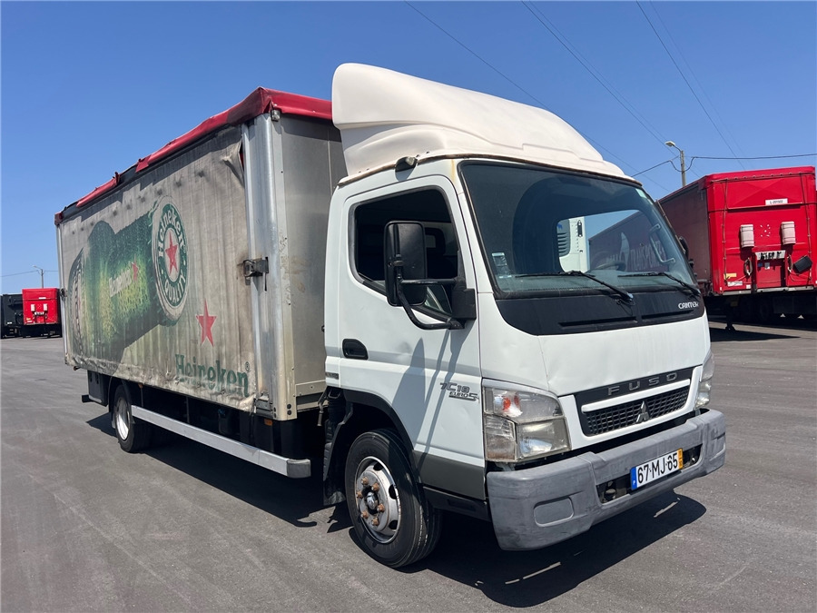 Mitsubishi 7C18 - Camión lona: foto 3 Mitsubishi 7C18 - Camión lona: foto 3