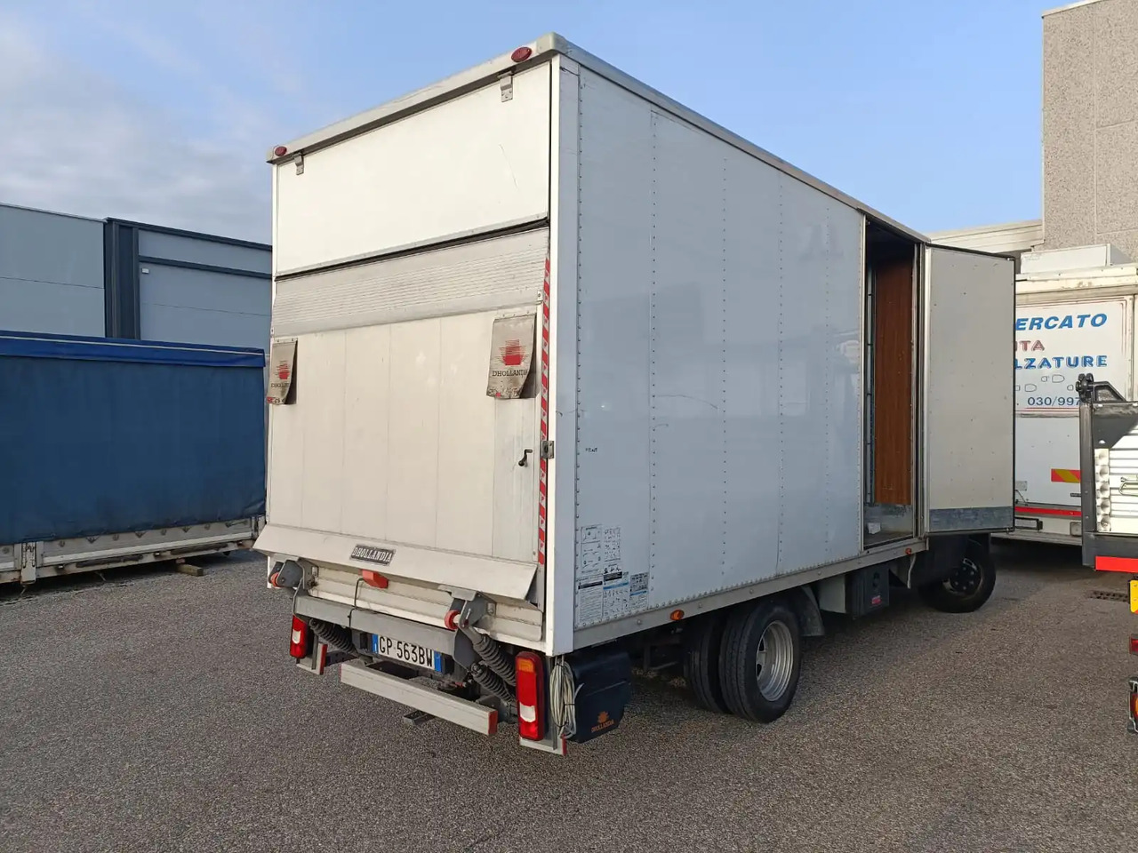 FURGONATO BOX - Caja cerrada: foto 1 FURGONATO BOX - Caja cerrada: foto 1