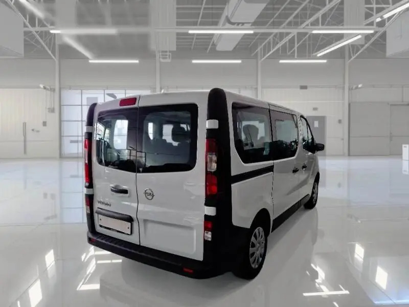 OPEL VIVARO COMBI 9 POSTI - Minibús, Furgoneta de pasajeros: foto 2 OPEL VIVARO COMBI 9 POSTI - Minibús, Furgoneta de pasajeros: foto 2
