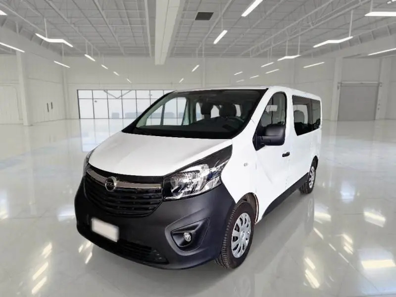 OPEL VIVARO COMBI 9 POSTI - Minibús, Furgoneta de pasajeros: foto 1 OPEL VIVARO COMBI 9 POSTI - Minibús, Furgoneta de pasajeros: foto 1