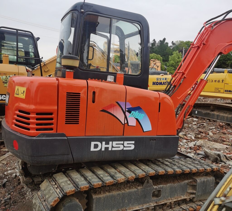 Doosan DH55 - Excavadora de cadenas: foto 1 Doosan DH55 - Excavadora de cadenas: foto 1
