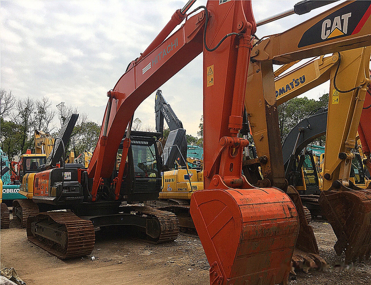 Hitachi ZX240-3G - Excavadora de cadenas: foto 5 Hitachi ZX240-3G - Excavadora de cadenas: foto 5