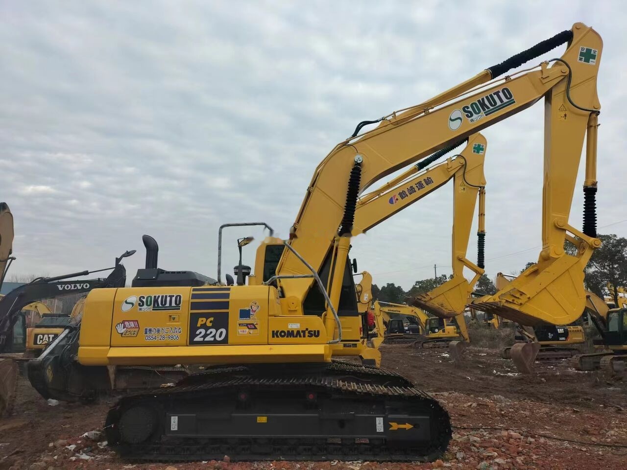Komatsu PC220-8 - Excavadora de cadenas: foto 5 Komatsu PC220-8 - Excavadora de cadenas: foto 5