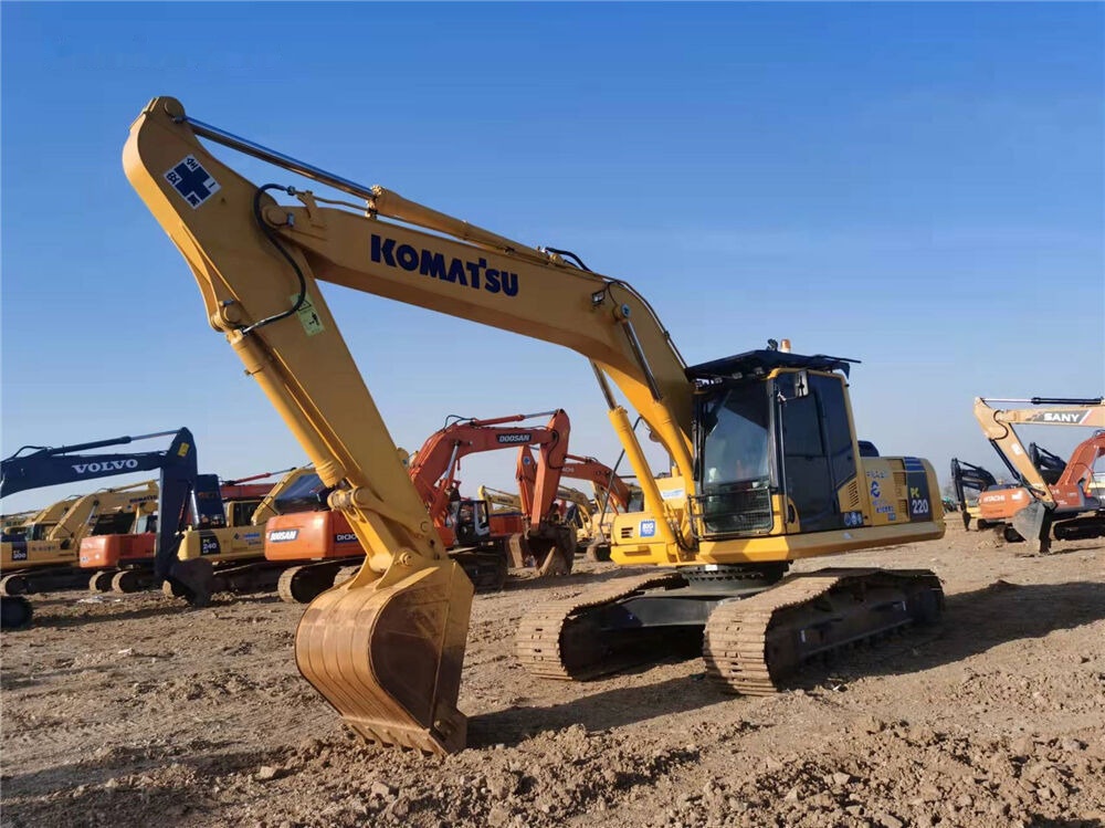 Komatsu PC220 - Excavadora de cadenas: foto 4 Komatsu PC220 - Excavadora de cadenas: foto 4