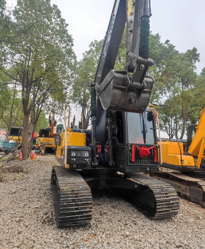 Volvo EC140DL - Excavadora de cadenas: foto 1 Volvo EC140DL - Excavadora de cadenas: foto 1