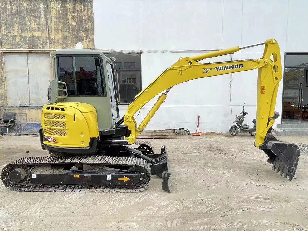 YANMAR VIO55 - Miniexcavadora: foto 2 YANMAR VIO55 - Miniexcavadora: foto 2
