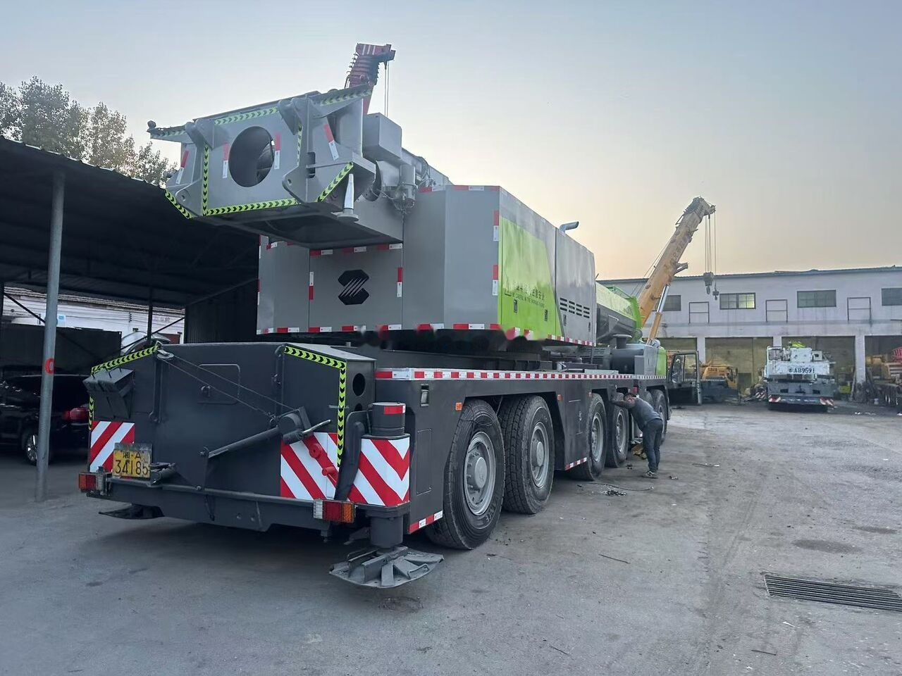 Zoomlion ZTC2000V - Autogrúa: foto 2 Zoomlion ZTC2000V - Autogrúa: foto 2