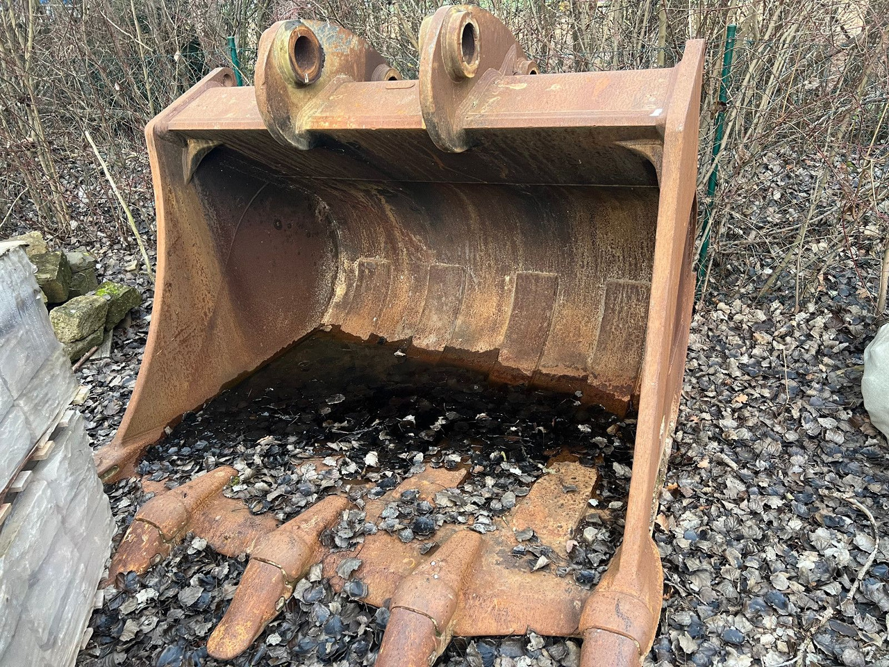 Liebherr R 960 - Excavadora de cadenas: foto 1 Liebherr R 960 - Excavadora de cadenas: foto 1