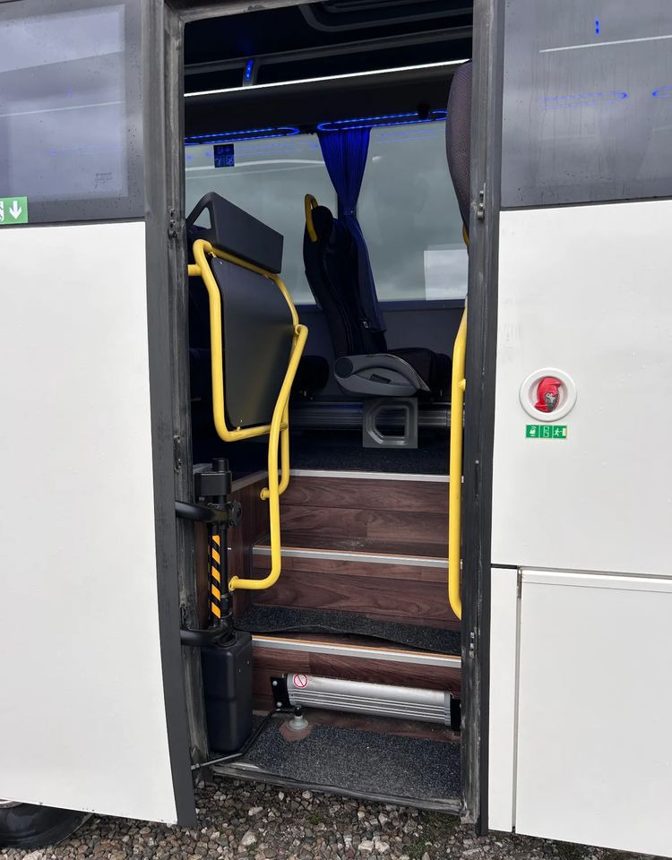 Isuzu Grand Toro - Autobús suburbano: foto 3 Isuzu Grand Toro - Autobús suburbano: foto 3