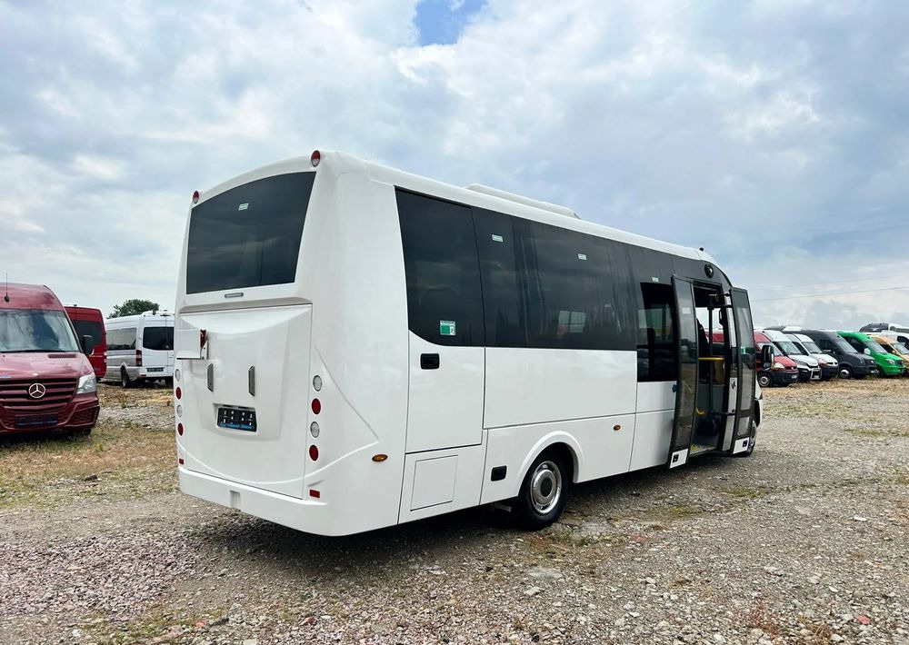 Iveco Daily Rosero City - Minibús, Furgoneta de pasajeros: foto 4 Iveco Daily Rosero City - Minibús, Furgoneta de pasajeros: foto 4
