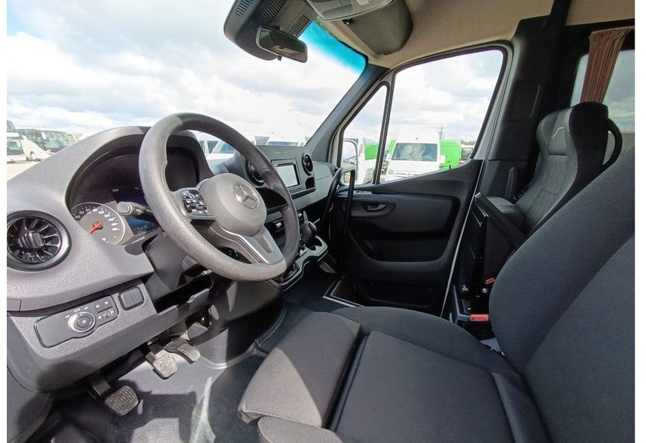 Leasing de  Mercedes-Benz Sprinter 519 Mercedes-Benz Sprinter 519: foto 19