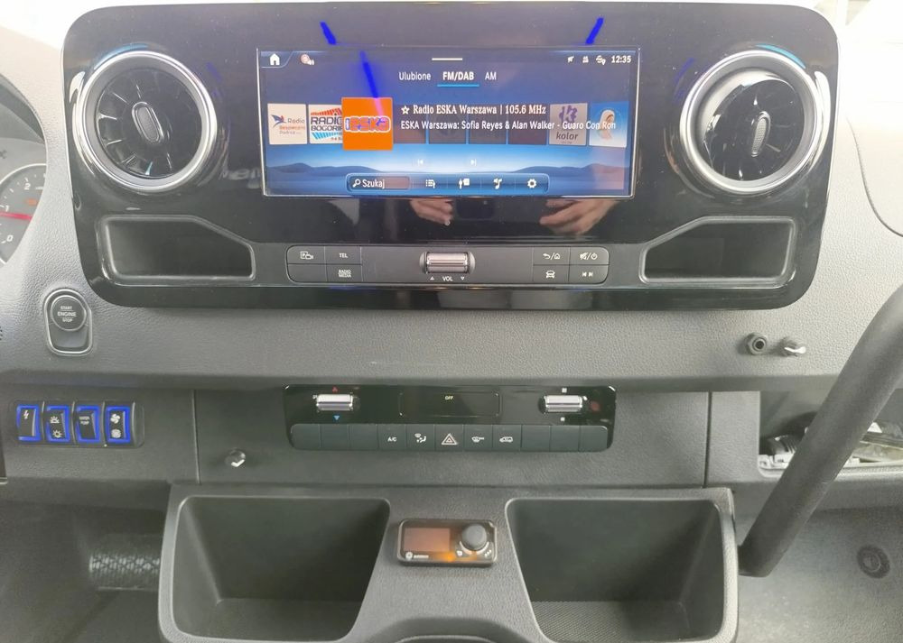 Minibús, Furgoneta de pasajeros nuevo Mercedes-Benz Sprinter 519: foto 18