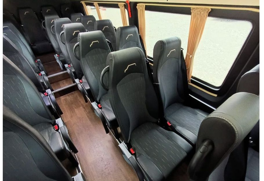 Leasing de  Mercedes-Benz Sprinter 519 Mercedes-Benz Sprinter 519: foto 14