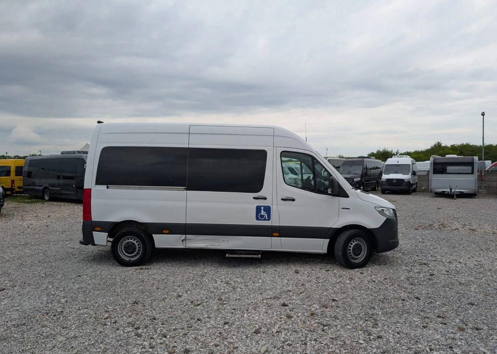 Mercedes-Benz Sprinter - Minibús, Autobús eléctrico: foto 2 Mercedes-Benz Sprinter - Minibús, Autobús eléctrico: foto 2