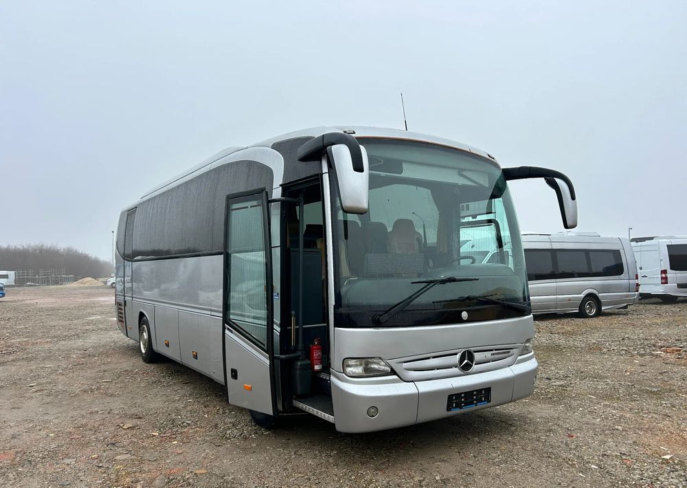 Mercedes-Benz Tourino - Autocar: foto 1 Mercedes-Benz Tourino - Autocar: foto 1