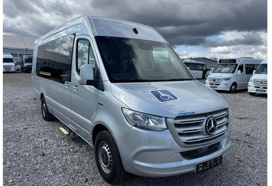 Mercedes-Benz eSprinter - Minibús, Autobús eléctrico: foto 1 Mercedes-Benz eSprinter - Minibús, Autobús eléctrico: foto 1