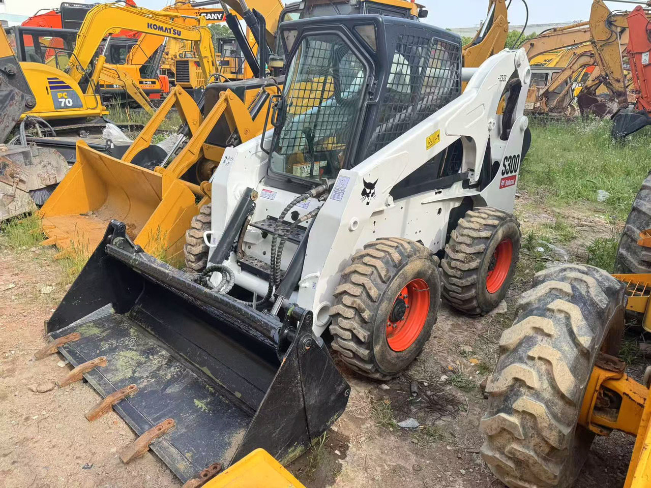 BOBCAT S300 - Minicargadora: foto 3 BOBCAT S300 - Minicargadora: foto 3