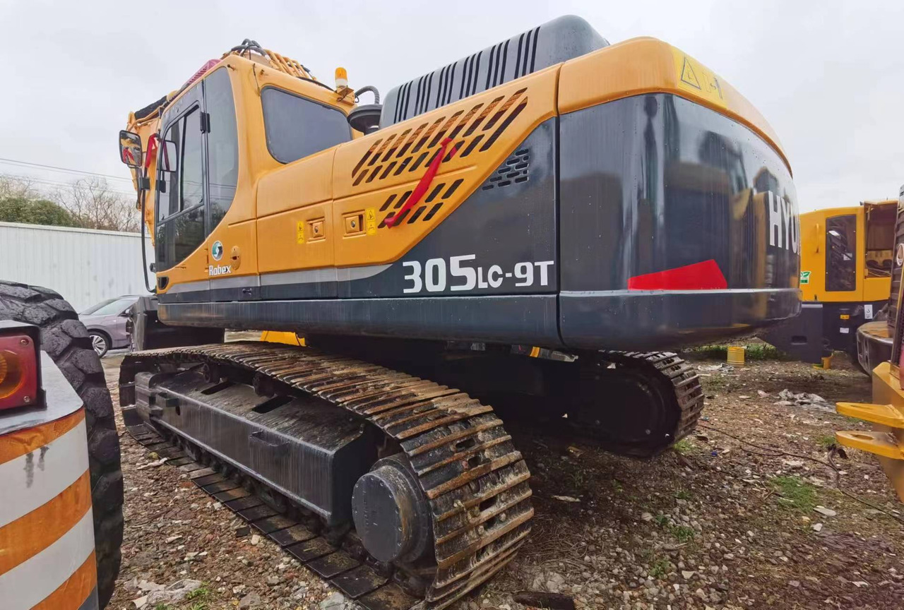 HYUNDAI 305LC-9T - Excavadora de cadenas: foto 1 HYUNDAI 305LC-9T - Excavadora de cadenas: foto 1