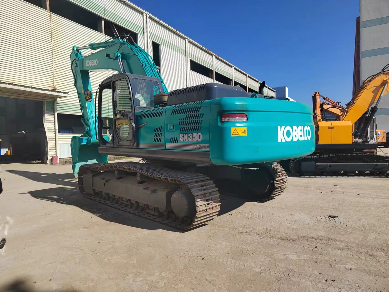 KOBELCO SK350LC-8 - Excavadora de cadenas: foto 4 KOBELCO SK350LC-8 - Excavadora de cadenas: foto 4