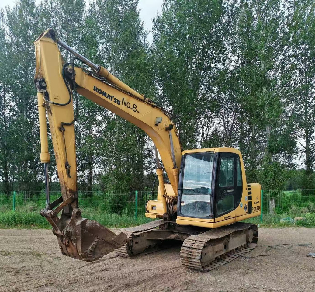 KOMATSU PC120-6 - Excavadora de cadenas: foto 1 KOMATSU PC120-6 - Excavadora de cadenas: foto 1