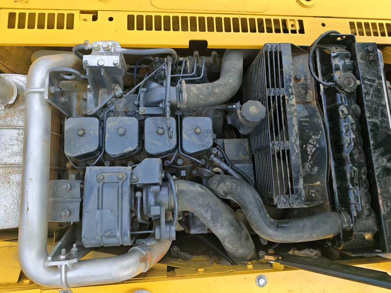 KOMATSU PC120-6 - Excavadora de cadenas: foto 5 KOMATSU PC120-6 - Excavadora de cadenas: foto 5