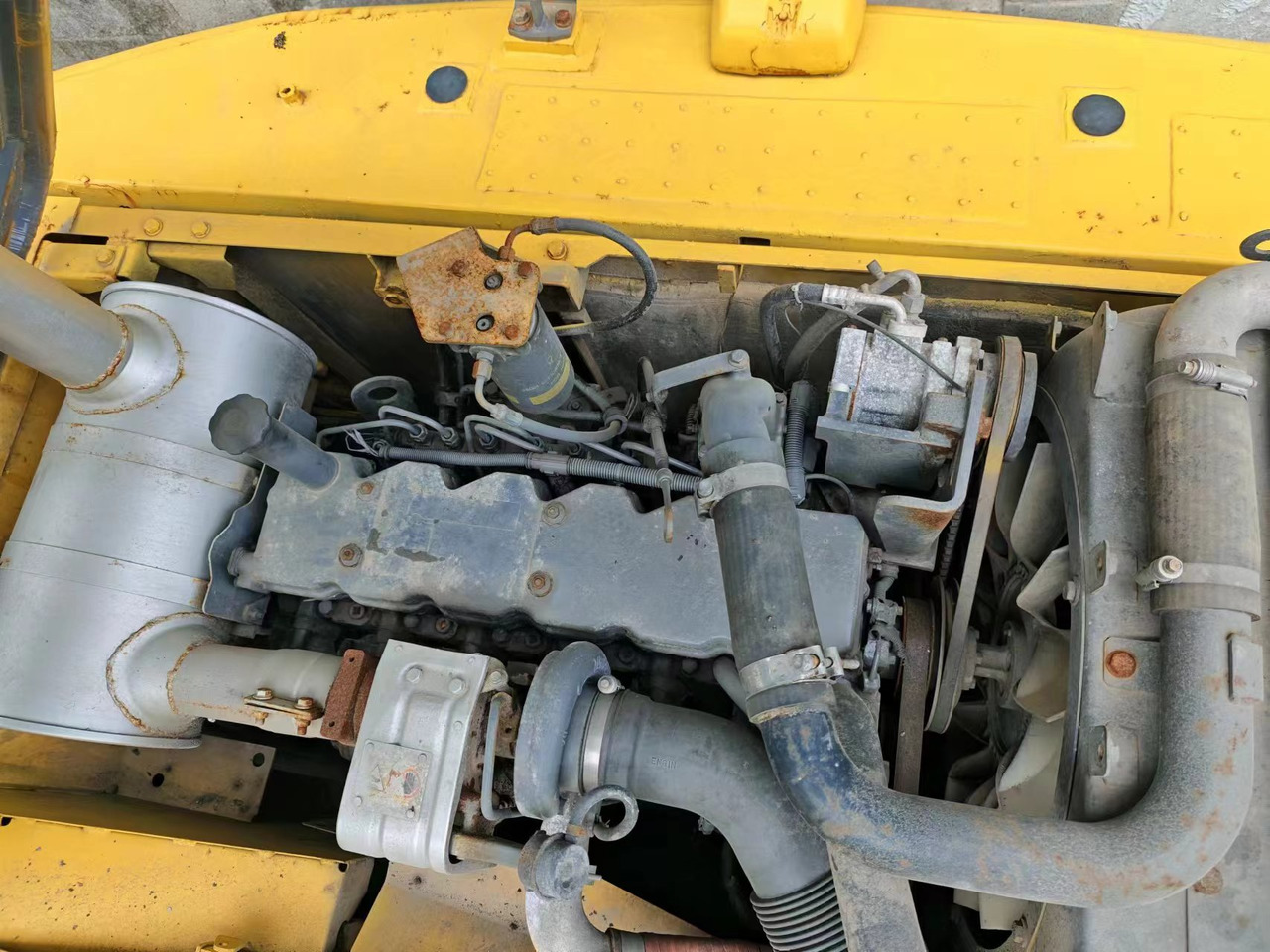 KOMATSU PC200-8 - Excavadora de cadenas: foto 5 KOMATSU PC200-8 - Excavadora de cadenas: foto 5