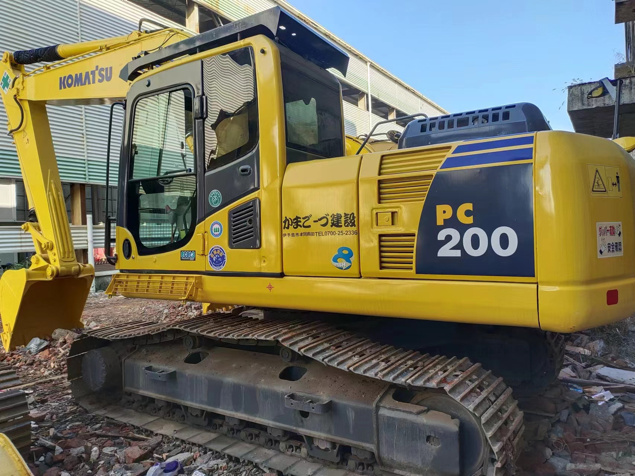 KOMATSU PC200-8 - Excavadora de cadenas: foto 2 KOMATSU PC200-8 - Excavadora de cadenas: foto 2