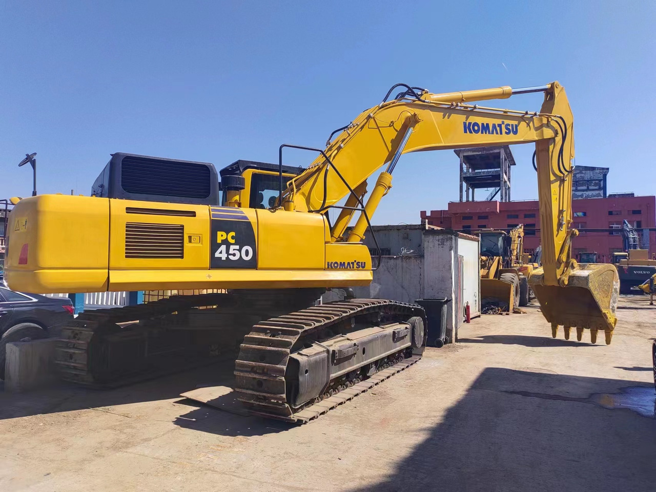 KOMATSU PC450-8 - Excavadora de cadenas: foto 1 KOMATSU PC450-8 - Excavadora de cadenas: foto 1