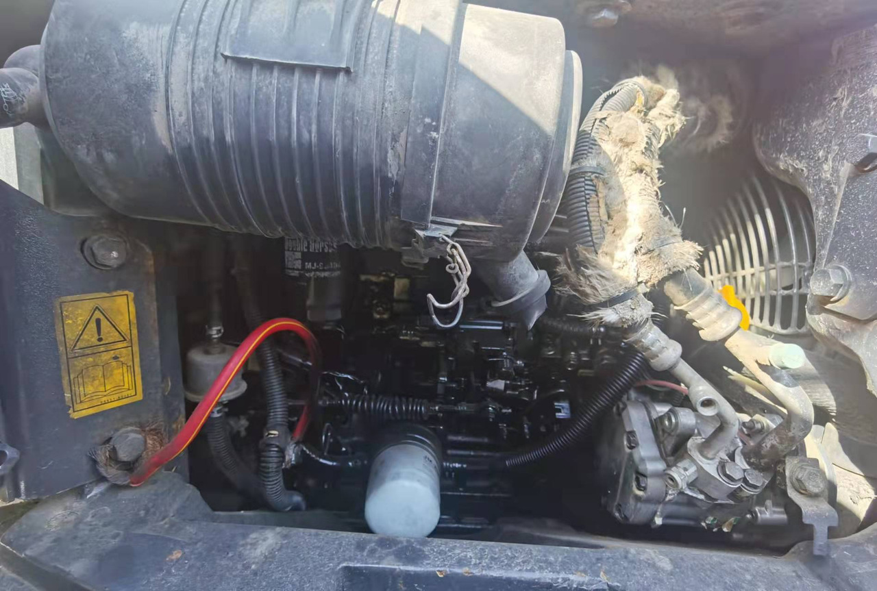 KOMATSU PC55MR-2 - Miniexcavadora: foto 4 KOMATSU PC55MR-2 - Miniexcavadora: foto 4