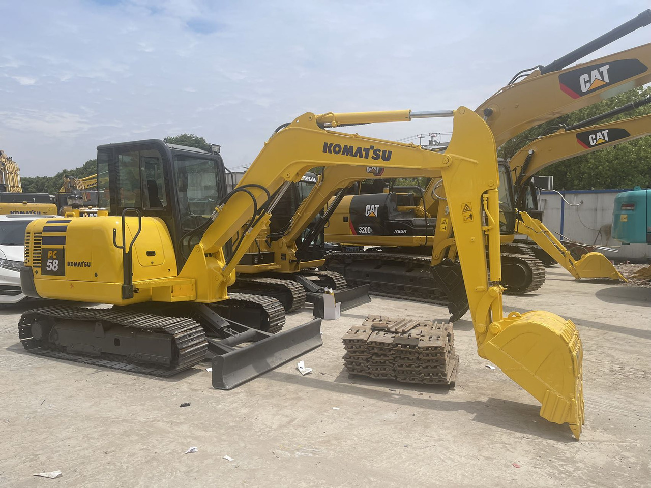 KOMATSU PC58 PC55 PC60 - Miniexcavadora: foto 2 KOMATSU PC58 PC55 PC60 - Miniexcavadora: foto 2