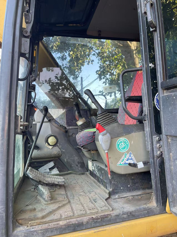 KOMATSU pc70-8 - Miniexcavadora: foto 4 KOMATSU pc70-8 - Miniexcavadora: foto 4