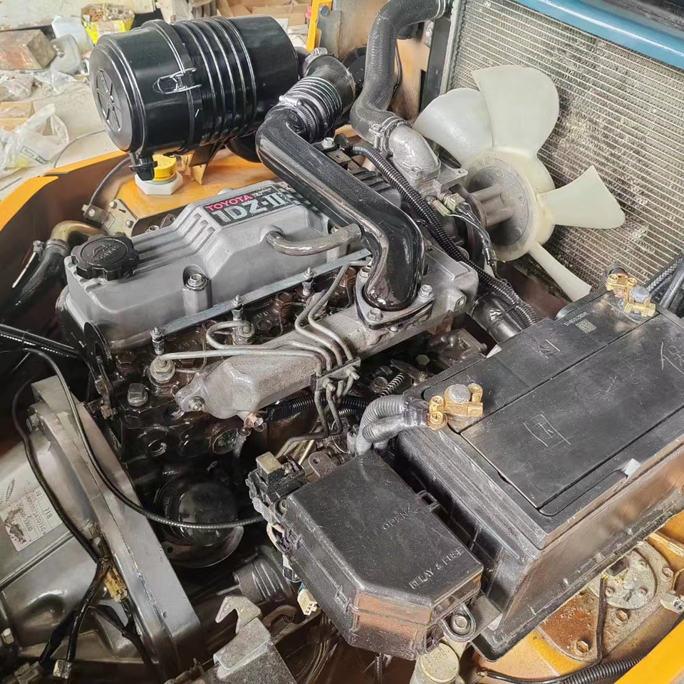 TOYOTA FD30 - Carretilla elevadora diésel: foto 5 TOYOTA FD30 - Carretilla elevadora diésel: foto 5