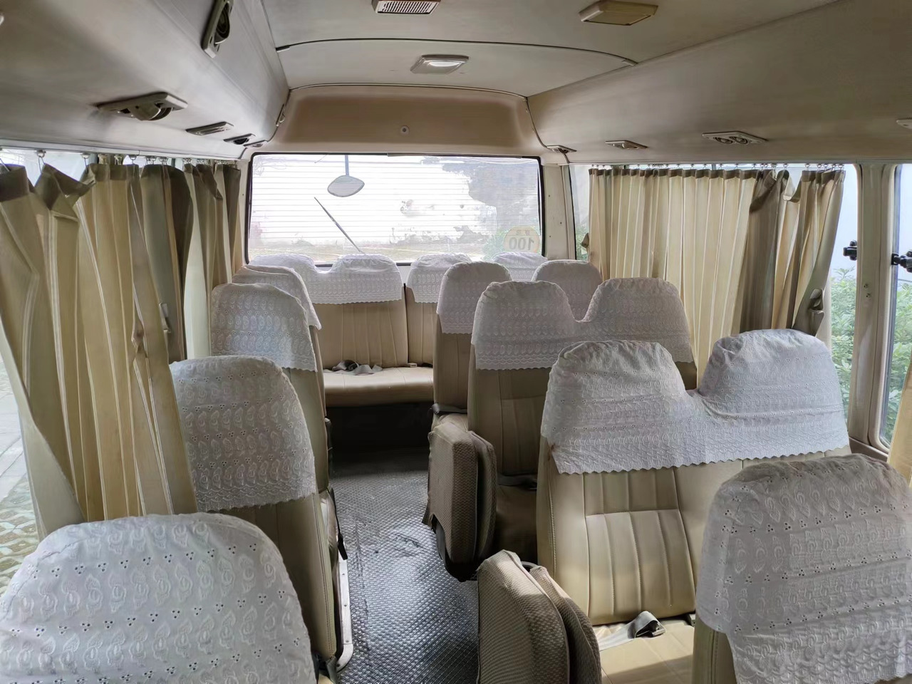 TOYOTA coaster - Minibús, Furgoneta de pasajeros: foto 3 TOYOTA coaster - Minibús, Furgoneta de pasajeros: foto 3