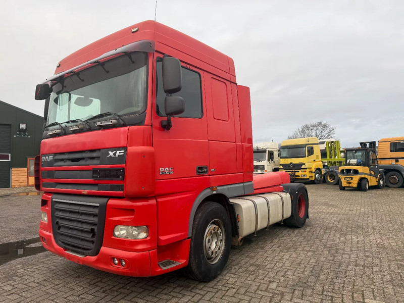 DAF XF 105.460 Tractor unit - Cabeza tractora: foto 3 DAF XF 105.460 Tractor unit - Cabeza tractora: foto 3