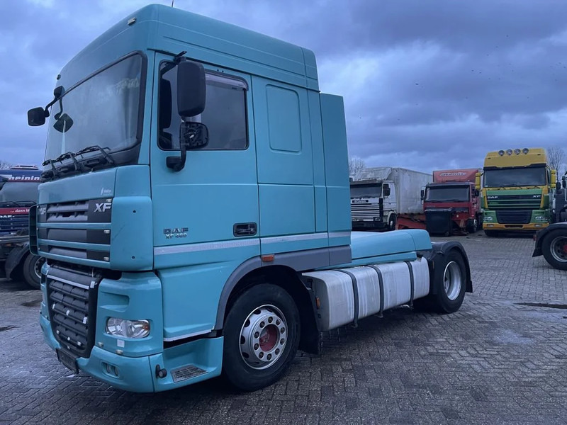 DAF XF 105.460 Tractor unit - Cabeza tractora: foto 3 DAF XF 105.460 Tractor unit - Cabeza tractora: foto 3